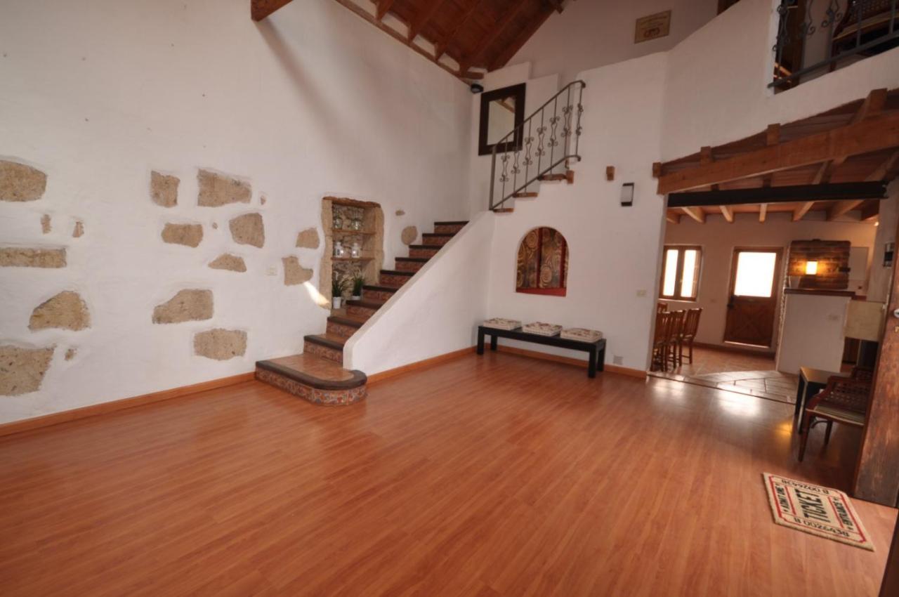 Casaruralarona Villa Valle de San Lorenzo Exterior photo